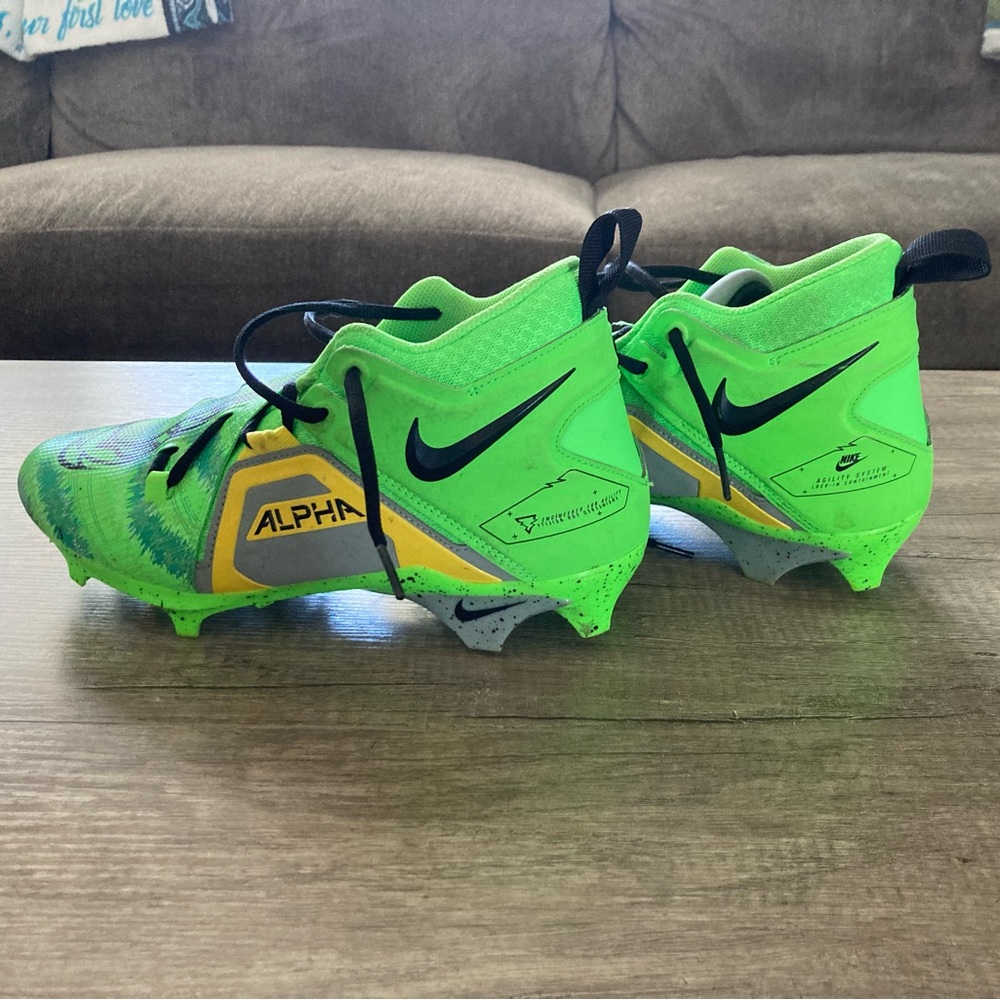 Nike Alpha Menace Pro 3 size 8.5